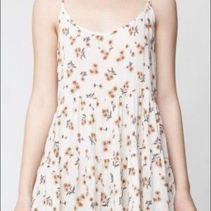 BRANDY MELVILLE JADA DRESS